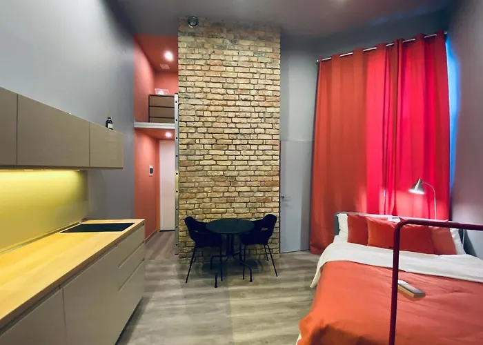 Flamingo Apartment